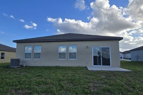 House in Lake Wales, Florida 3 bedrooms, 147.62 sq.m. № 1397300 - photo 17