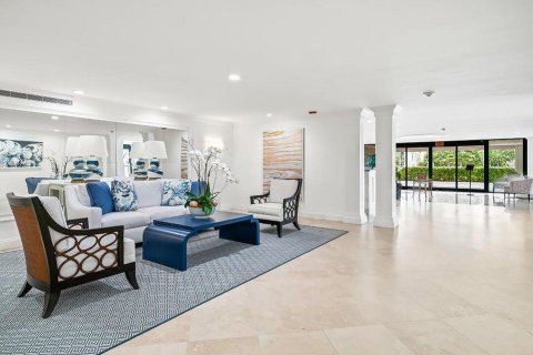 Condo in Palm Beach, Florida, 1 bedroom  № 1080605 - photo 4