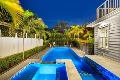 Casa en venta en West Palm Beach, Florida, 4 dormitorios, 233.56 m2 № 1226946 - foto 4