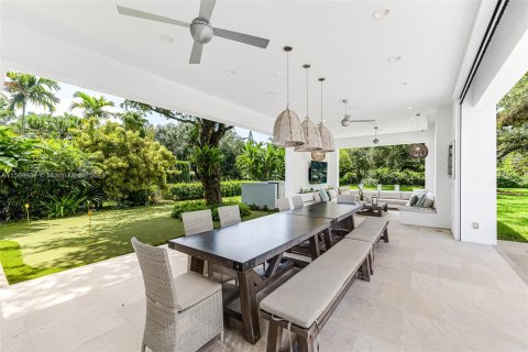 Villa ou maison à vendre à Pinecrest, Floride: 5 chambres, 469.16 m2 № 1095599 - photo 3