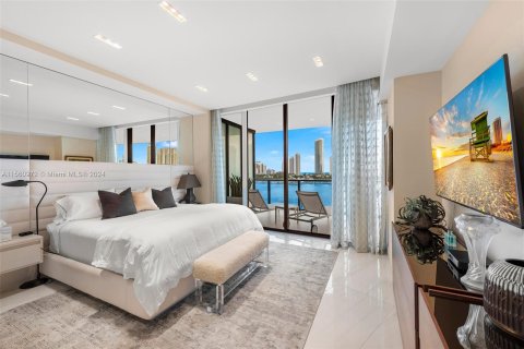 Condo in Aventura, Florida, 4 bedrooms  № 1095600 - photo 21