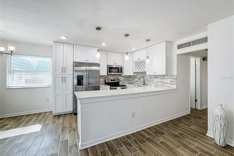 Copropriété à vendre à Sun City Center, Floride: 2 chambres, 89.19 m2 № 1379288 - photo 7