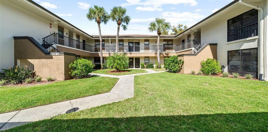 Condominio en Palm Harbor, Florida, 2 dormitorios  № 1379341