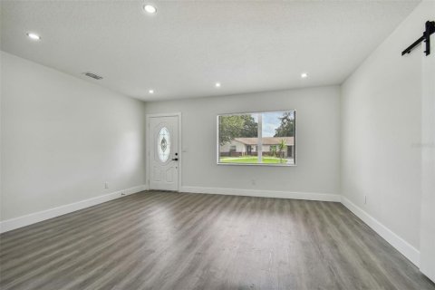 Casa en venta en Tampa, Florida, 5 dormitorios, 186.92 m2 № 1381017 - foto 10