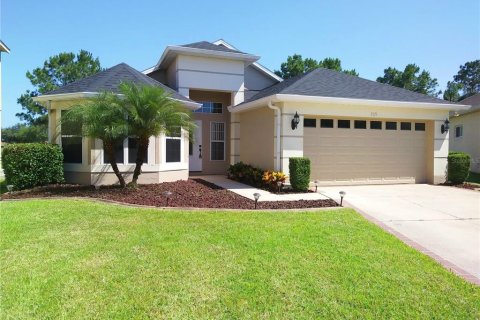 Villa ou maison à vendre à Kissimmee, Floride: 3 chambres, 146.88 m2 № 1279182 - photo 1