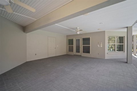 Villa ou maison à vendre à Brandon, Floride: 6 chambres, 759.29 m2 № 1084797 - photo 23