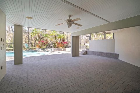 Villa ou maison à vendre à Brandon, Floride: 6 chambres, 759.29 m2 № 1084797 - photo 24
