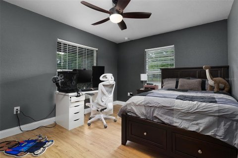 House in Davenport, Florida 3 bedrooms, 220.27 sq.m. № 1084830 - photo 25
