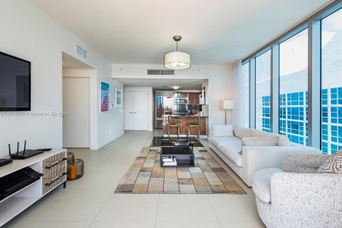 Copropriété à vendre à Miami Beach, Floride: 1 chambre, 76.18 m2 № 1240877 - photo 3