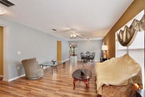 Casa en venta en Orlando, Florida, 3 dormitorios, 180.23 m2 № 1069526 - foto 6