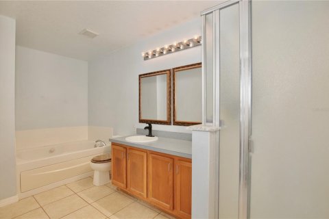 Casa en venta en Orlando, Florida, 3 dormitorios, 180.23 m2 № 1069526 - foto 23