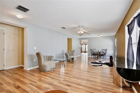 Casa en venta en Orlando, Florida, 3 dormitorios, 180.23 m2 № 1069526 - foto 7