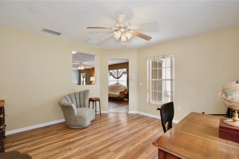 Casa en venta en Orlando, Florida, 3 dormitorios, 180.23 m2 № 1069526 - foto 12