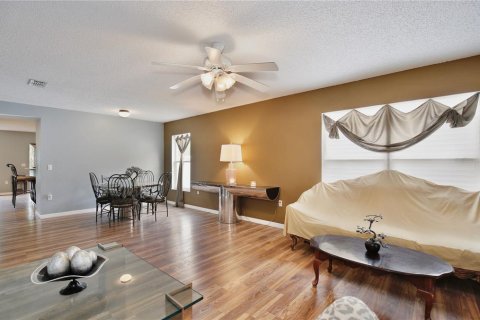 Casa en venta en Orlando, Florida, 3 dormitorios, 180.23 m2 № 1069526 - foto 8