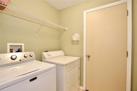 Casa en venta en Orlando, Florida, 3 dormitorios, 180.23 m2 № 1069526 - foto 29