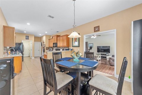 Casa en venta en Ocala, Florida, 4 dormitorios, 238.39 m2 № 1349849 - foto 12