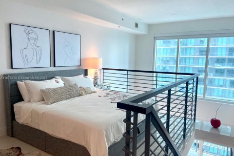 Condominio en venta en Miami, Florida, 1 dormitorio, 72.46 m2 № 1402672 - foto 6