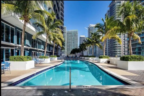 Condominio en venta en Miami, Florida, 1 dormitorio, 72.46 m2 № 1402672 - foto 18