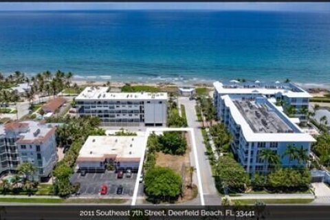 Terreno en venta en Deerfield Beach, Florida № 1225791 - foto 1