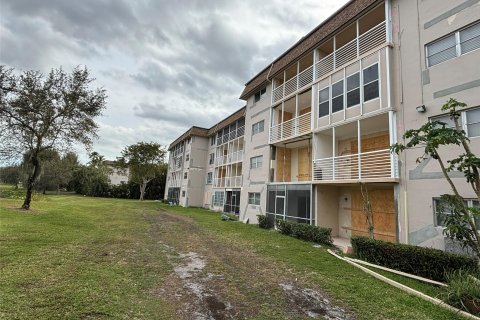 Condo in Davie, Florida, 2 bedrooms  № 1026968 - photo 26