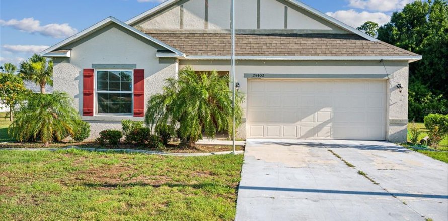 House in Punta Gorda, Florida 3 bedrooms, 149.29 sq.m. № 1218818