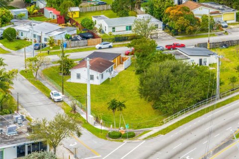 Immobilier commercial à vendre à West Park, Floride № 1028590 - photo 19