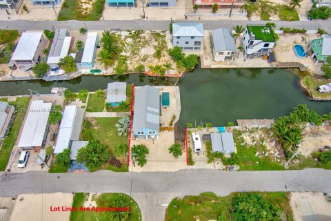 House in Big Pine Key, Florida 3 bedrooms № 1397606 - photo 17