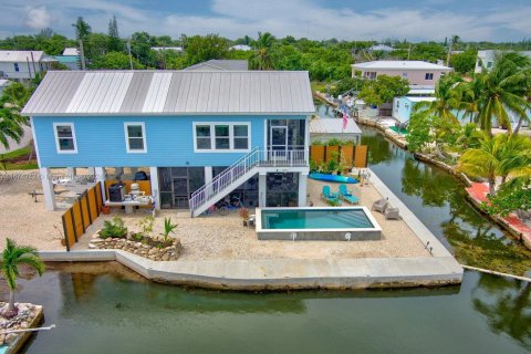 Casa en venta en Big Pine Key, Florida, 3 dormitorios № 1397606 - foto 11