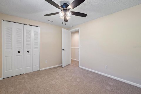 Casa en venta en Tampa, Florida, 4 dormitorios, 181.25 m2 № 1089927 - foto 16