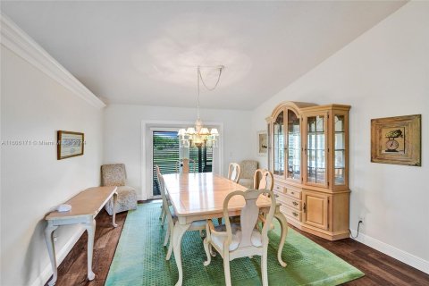 Villa ou maison à vendre à Sunrise, Floride: 3 chambres, 153.75 m2 № 1230994 - photo 7