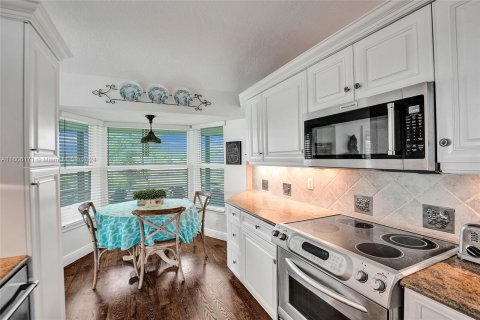 Casa en venta en Sunrise, Florida, 3 dormitorios, 153.75 m2 № 1230994 - foto 11