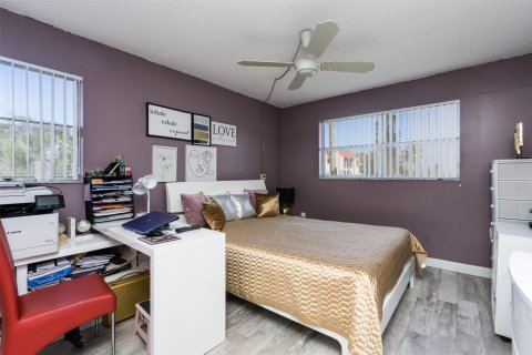 Condominio en venta en Sunrise, Florida, 1 dormitorio, 59.46 m2 № 1059931 - foto 17