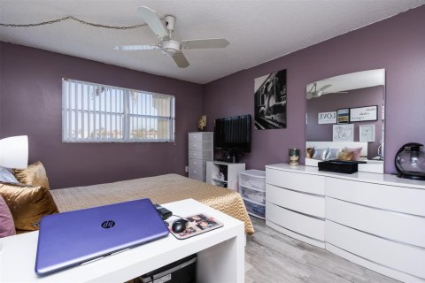 Condominio en venta en Sunrise, Florida, 1 dormitorio, 59.46 m2 № 1059931 - foto 15