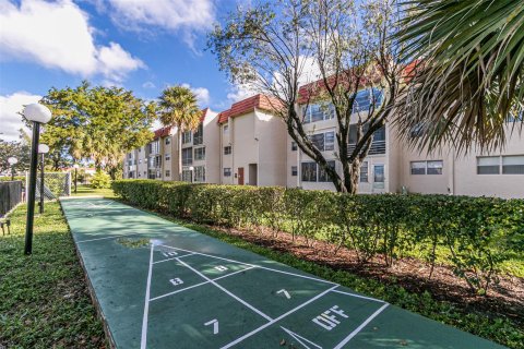 Condominio en venta en Sunrise, Florida, 1 dormitorio, 59.46 m2 № 1059931 - foto 11