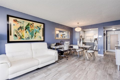 Condominio en venta en Sunrise, Florida, 1 dormitorio, 59.46 m2 № 1059931 - foto 27
