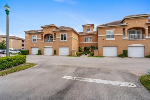 Condo in Vero Beach, Florida, 2 bedrooms  № 1283546 - photo 2