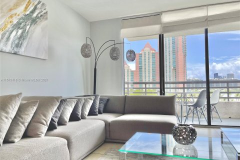 Condo in Aventura, Florida, 2 bedrooms  № 1047580 - photo 6