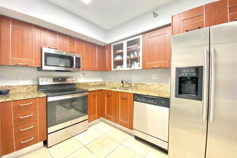 Condo in Aventura, Florida, 2 bedrooms  № 1047580 - photo 4