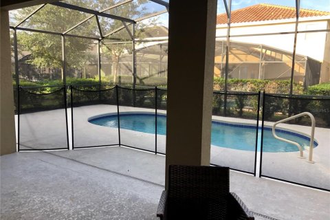 Casa en venta en Davenport, Florida, 6 dormitorios, 303.79 m2 № 1323926 - foto 17