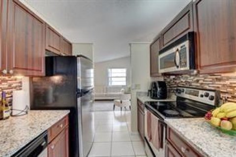 Casa en alquiler en Boca Raton, Florida, 3 dormitorios, 138.52 m2 № 1065544 - foto 20