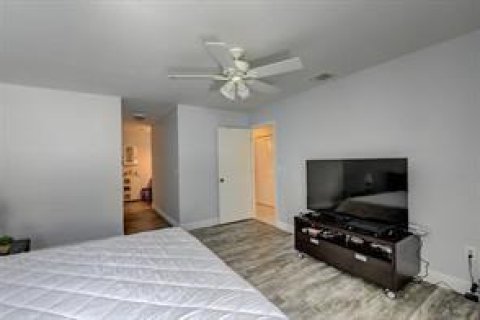 Casa en alquiler en Boca Raton, Florida, 3 dormitorios, 138.52 m2 № 1065544 - foto 14