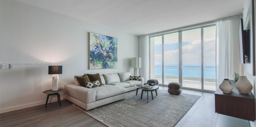 Condo in Sunny Isles Beach, Florida, 2 bedrooms  № 1356870