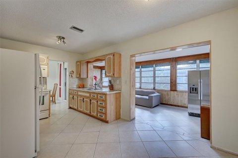 Casa en venta en Tamarac, Florida, 2 dormitorios, 147.44 m2 № 1038284 - foto 25