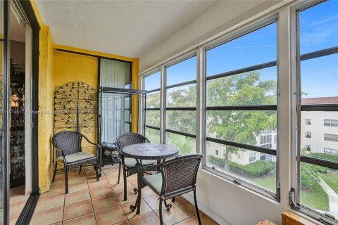 Copropriété à vendre à Lauderdale Lakes, Floride: 1 chambre, 69.49 m2 № 1236032 - photo 30