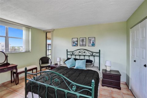 Copropriété à vendre à Lauderdale Lakes, Floride: 1 chambre, 69.49 m2 № 1236032 - photo 24