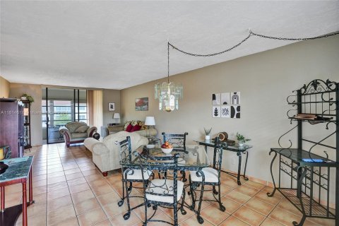 Copropriété à vendre à Lauderdale Lakes, Floride: 1 chambre, 69.49 m2 № 1236032 - photo 13