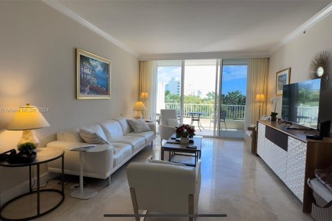 Condominio en venta en Key Biscayne, Florida, 3 dormitorios, 170.01 m2 № 1236030 - foto 7