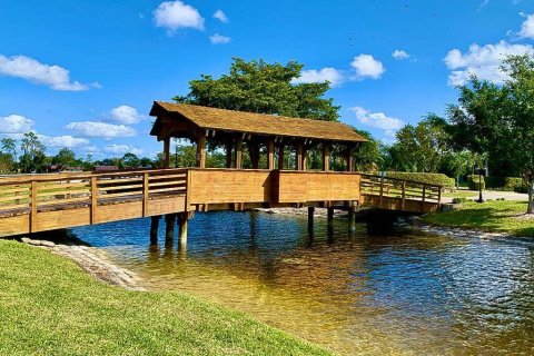 Casa en venta en Lake Worth, Florida, 1 dormitorio, 83.8 m2 № 1031794 - foto 2