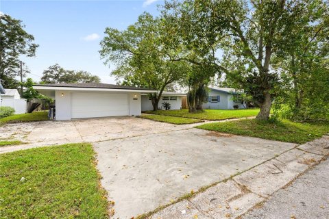 Villa ou maison à vendre à Orlando, Floride: 3 chambres, 170.48 m2 № 1387637 - photo 2