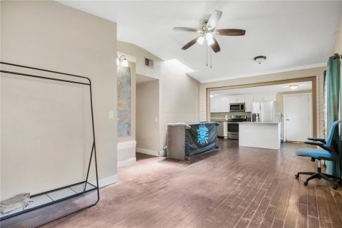 Casa en venta en Orlando, Florida, 3 dormitorios, 111.2 m2 № 1387639 - foto 9